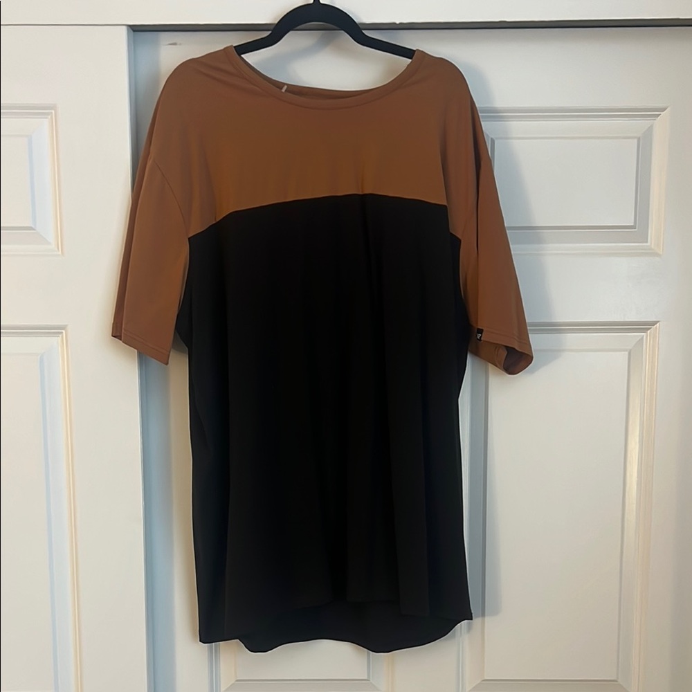 Two-Tone Black and Brown Women's Top